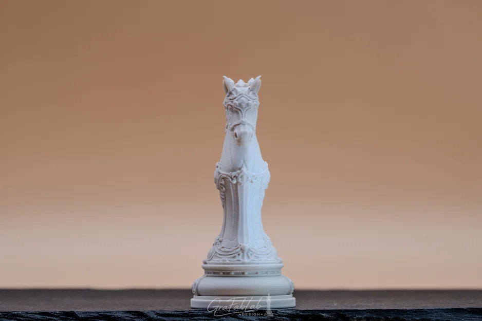 Quân Mã (Knight) thuộc bộ cờ The Aureate Ivory Empire - Image 2