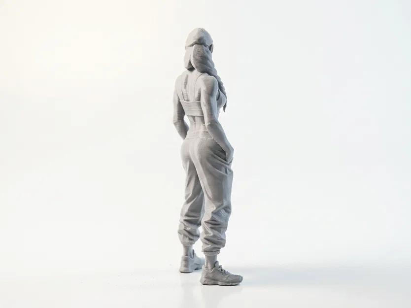 Mô hình tượng nữ vận động viên 3D (Athletic Woman Figurine) - Image 3