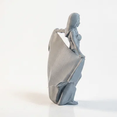 Mô hình tượng nữ đi biển in 3D
