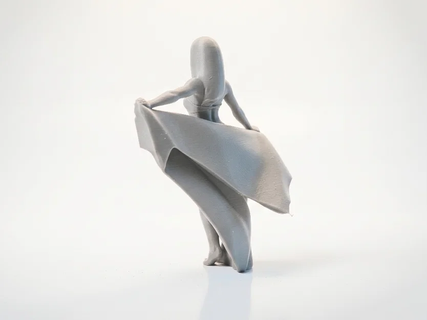 Mô hình tượng nữ đi biển in 3D - Image 4