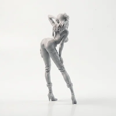 Mô hình 3D nhân vật nữ tư thế năng động - Dynamic Pose Female Figurine