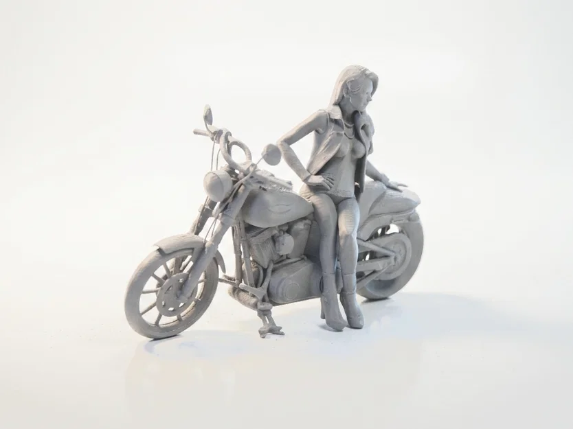 Mô hình Biker Lady lái mô tô - Tượng nhân vật nữ in 3D - Image 2