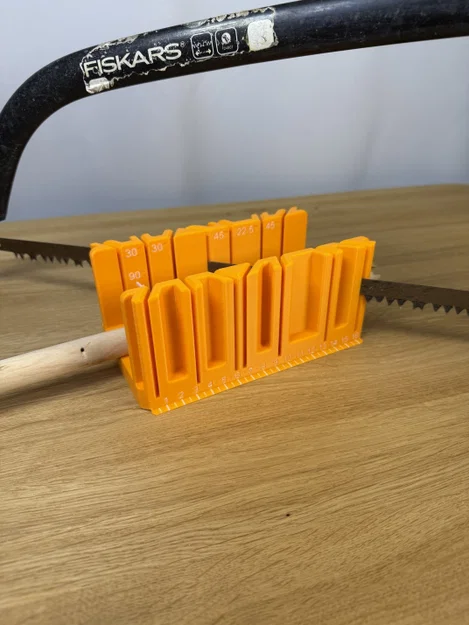 Miter Box - Hộp cắt góc đa năng 90°, 45°, 30°, 22.5° kèm thước đo - Image 4