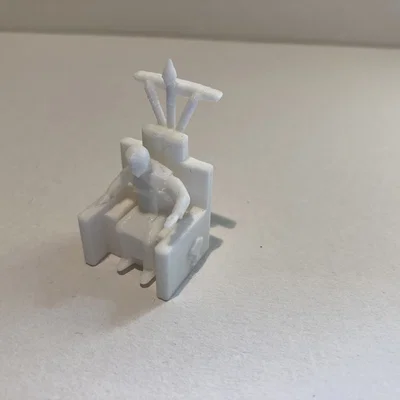 Mô hình Đặc vụ Hoàng đế (Emperor Player Agent Figurine)