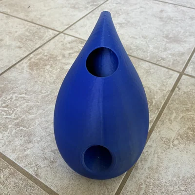Ca rót nước dùng ngón cái (Thumb Jug)