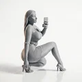 Mô hình tượng cô gái chụp selfie - File in 3D nghệ thuật - Thumbnail 2