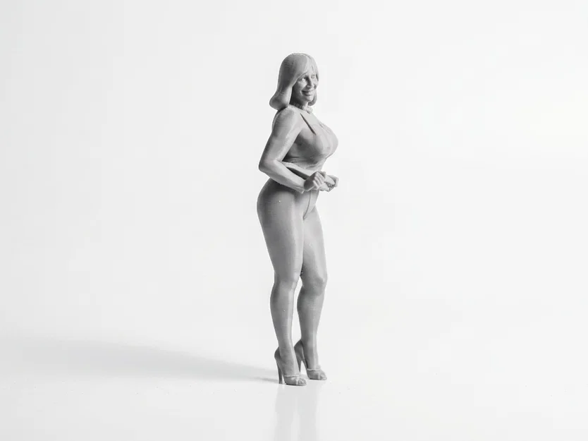 Mô hình tượng nữ trong bộ bikini đang vươn vai (Stretching Bikini Female Figure) - Image 2