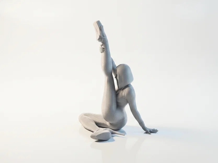 Mô hình 3D tượng nữ tập Yoga vươn người in 3D - Image 1