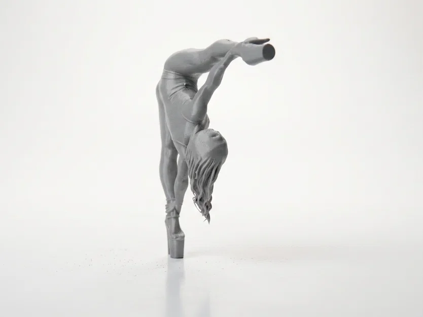 Mô hình 3D Nữ Vũ Công Nhào Lộn Tinh Xảo - Image 3