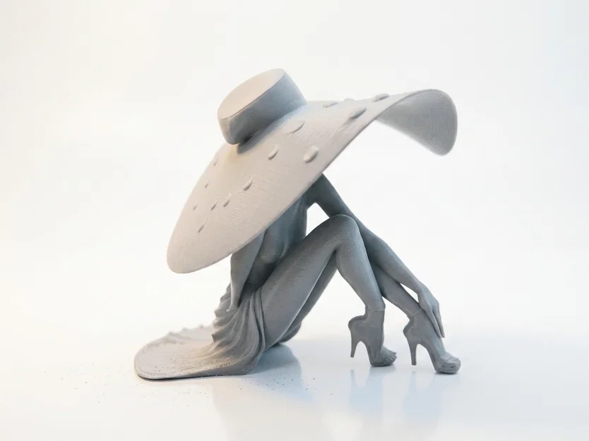 Tượng Nghệ Thuật Cô Gái Đội Mũ Rộng Vành - Mô Hình In 3D Độc Đáo - Image 3