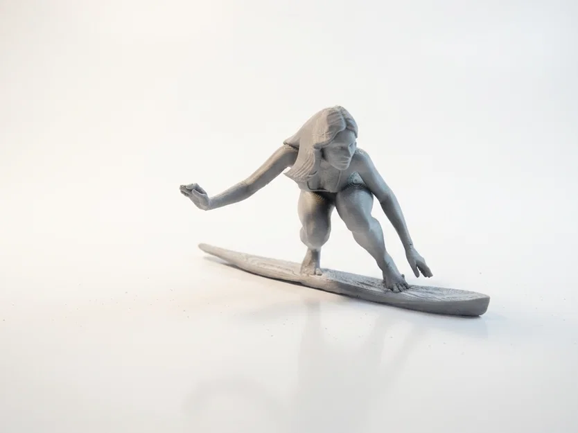 Mô hình tượng nữ vận động viên lướt sóng 3D in ấn nghệ thuật - Image 2