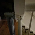 Kẹp Cố Định Cổng Chặn Bé Vào Cột Trụ Tròn (Babygate Newel Post Clamp) - Thumbnail 1