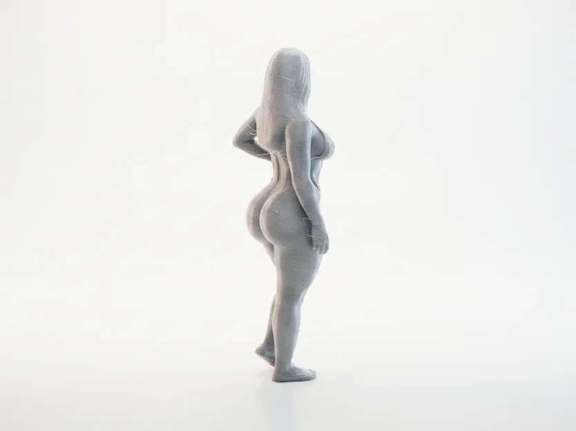Mô hình tượng phụ nữ dáng đứng tự tin (Thick Lady Arms Akimbo) in 3D - Image 3