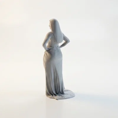 Mô hình tượng người phụ nữ mặc đầm dạ hội sang trọng - File in 3D