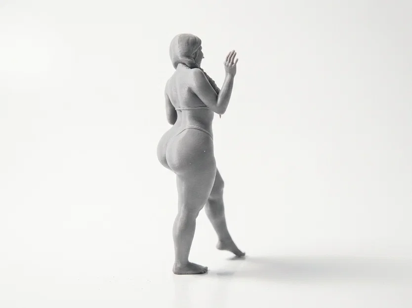 Mô hình 3D Phụ nữ thân hình đầy đặn diện Bikini có thể in 3D - Image 3