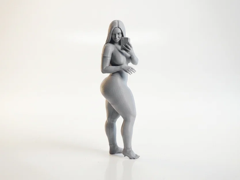 Mô hình tượng nữ Thick Lady in 3D - Image 1