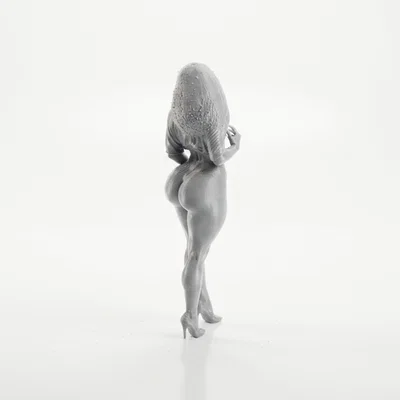 Mô hình tượng nữ dáng đầy đặn (Thick Lady) - File 3D in ấn