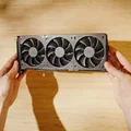 Ốp tản nhiệt tùy chỉnh cho GPU Powercolor Reaper AMD RX 9070 XT - Thumbnail 3