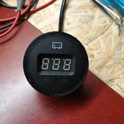 Vỏ hộp đồng hồ đo điện áp cho máy xúc mini Rippa R10 (Voltmeter Case)