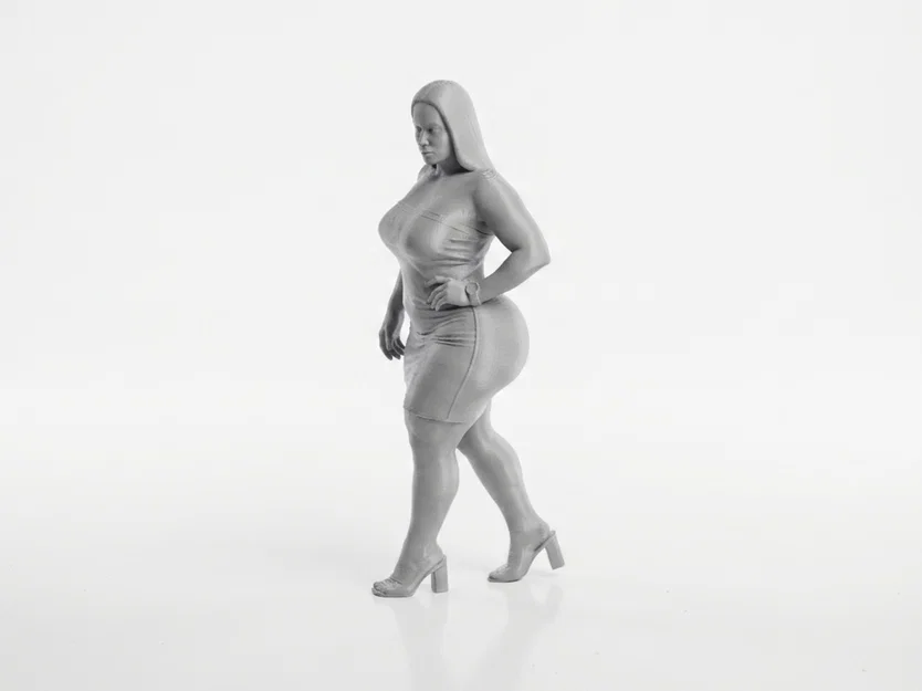 Mô hình tượng nữ nhân Thick Thighs 3D có thể in ấn - Image 1