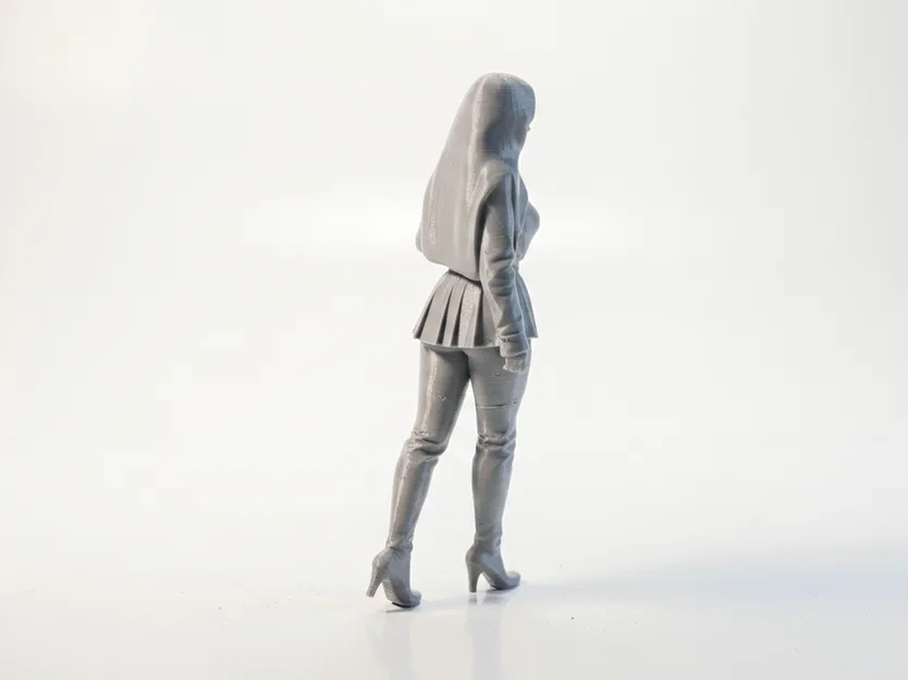 Mô hình 3D tượng nữ nhân vật trùm mũ có thể in 3D - Image 3