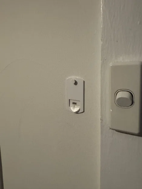 Giá treo Ikea TIMMERFLOTTE dùng với miếng dán Command strip - Image 1