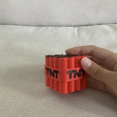 Mô hình khối TNT lấy cảm hứng từ Minecraft - File in 3D