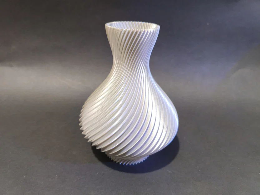 Bình Hoa Xoắn Ốc Thanh Lịch (Elegant Twisted Spiral Vase) - Image 2