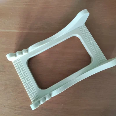 Giá đỡ loa Edifier MR4 đa góc độ - Phụ kiện in 3D hữu ích cho bàn làm việc