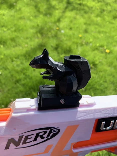 Thước ngắm 3D hình chú sóc độc đáo cho súng Nerf blaster - Image 1