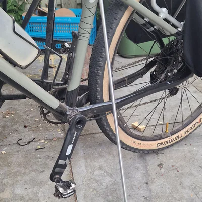 Chân chống xe đạp siêu tốc cho xe touring