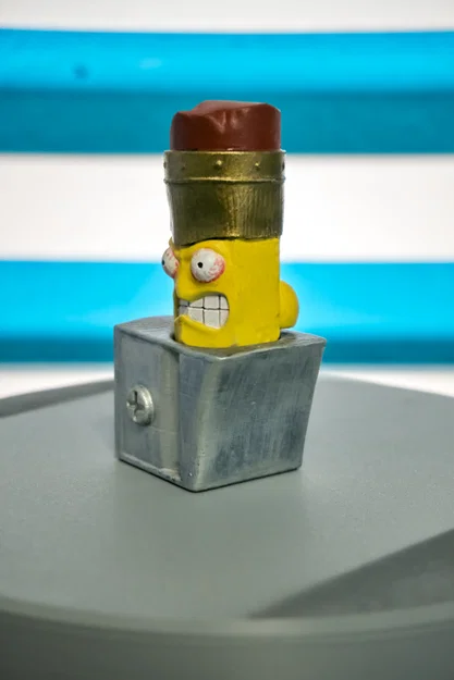 Pencil Frank | Nhân vật bút chì cáu kỉnh - Image 3