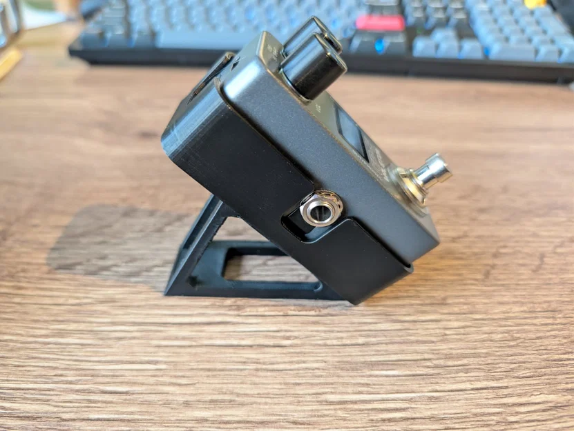 Chân đế để bàn cho Valeton GP-5 - Image 3