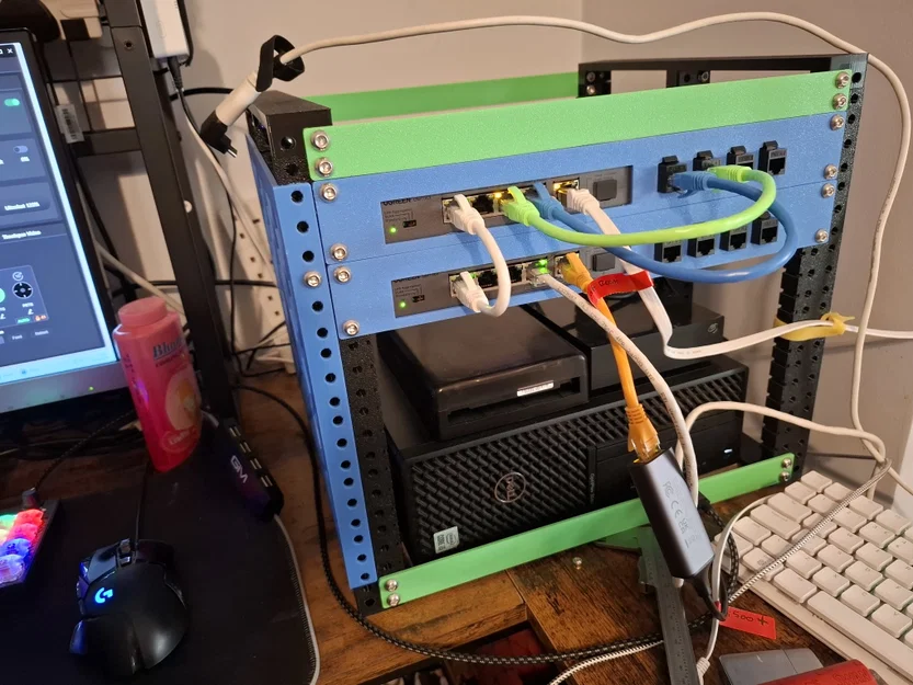 Hệ thống rack tùy biến chiều rộng (OpenSCAD) - Image 1
