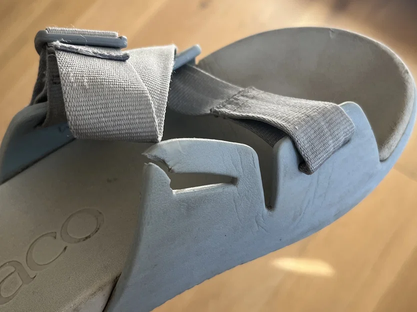 Miếng vá sửa dép Chaco - Image 2