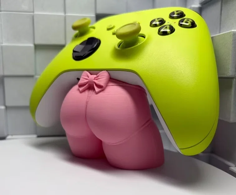 Giá đỡ tay cầm PS và Xbox độc đáo cho góc chơi game - Image 2