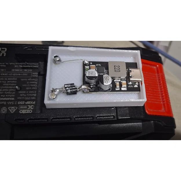Vỏ hộp cho bộ sạc USB Ozito/Einhell PXC DIY - Image 2