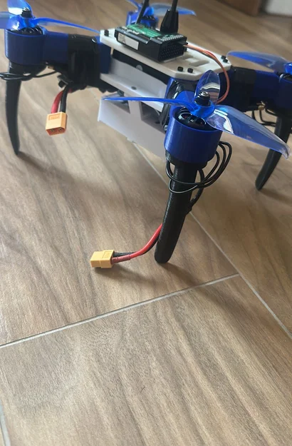 Khung Quadcopter 5 inch in 3D - Tự hành và tùy biến - Image 3