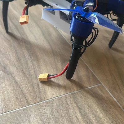 Khung Quadcopter 5 inch in 3D - Tự hành và tùy biến