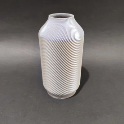 Bình hoa trang trí Elegant Silver Tall Spiral dáng xoắn sang trọng