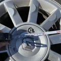 Chìa khóa tháo nắp chụp mâm xe Renault - Thumbnail 3