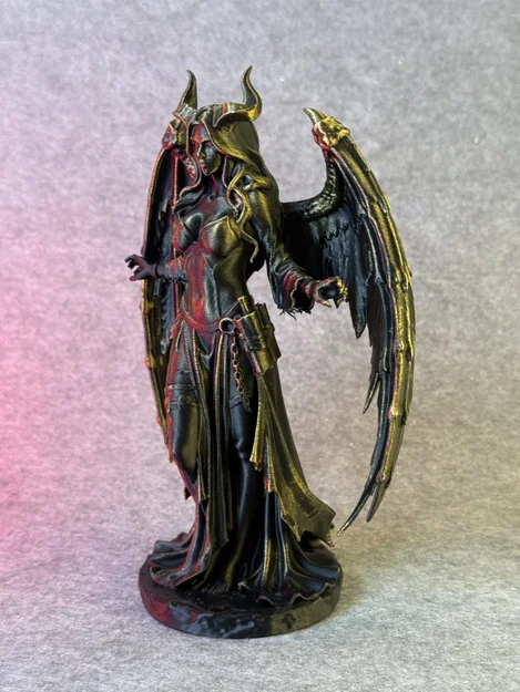 Dark Horned Guardian – Tượng Nữ Quỷ Có Cánh Phong Cách Fantasy - Image 2
