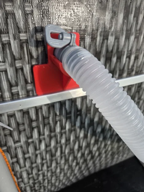 Giá đỡ ống nước hồ bơi 3D - Giải pháp bảo vệ khớp nối bền bỉ - Image 1