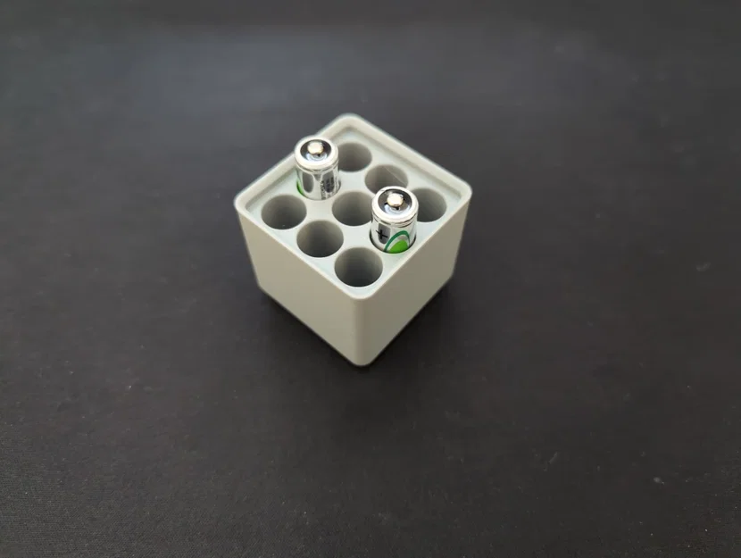 Khay đựng pin AAA chuẩn Gridfinity 1x1x6 - Sắp xếp góc làm việc - Image 1