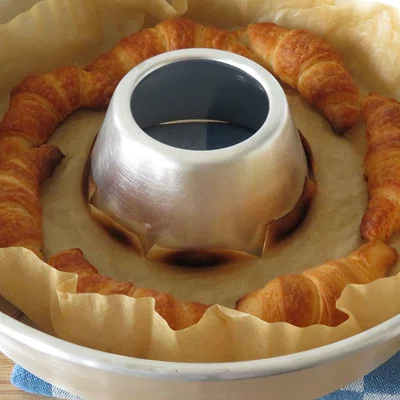 Khuôn Cắt Bánh Croissant Hoàn Hảo Cho Lò Nướng Omnia & Nấu Bằng Năng Lượng Mặt Trời