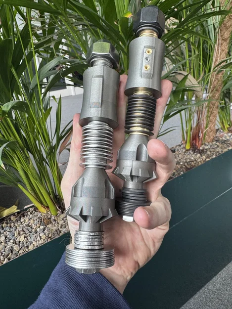 Hướng dẫn làm mô hình Lightsaber Star Wars từ vòng đệm và in 3D - Image 2