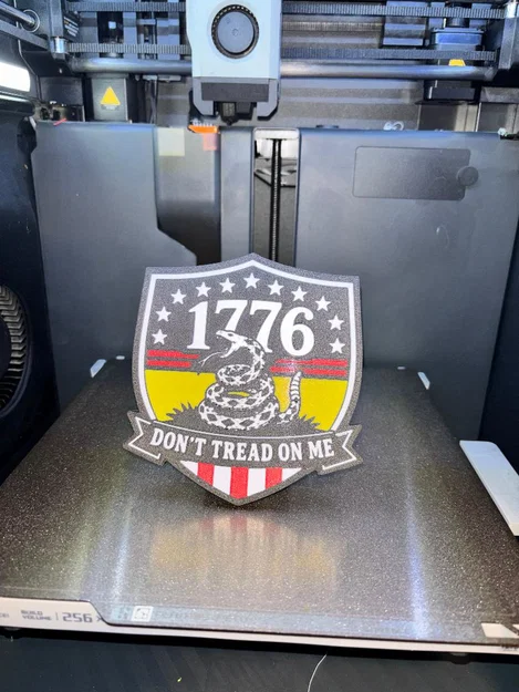Nắp che móc kéo 1776 – Don't Tread On Me - Image 1
