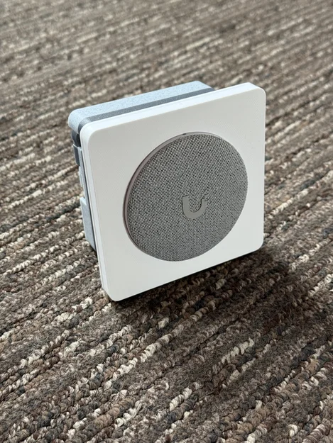 Đế gắn tường thạch cao chuẩn UK cho UniFi PoE Smart Chime - Image 1