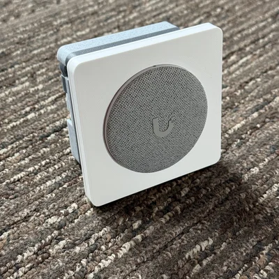 Đế gắn tường thạch cao chuẩn UK cho UniFi PoE Smart Chime