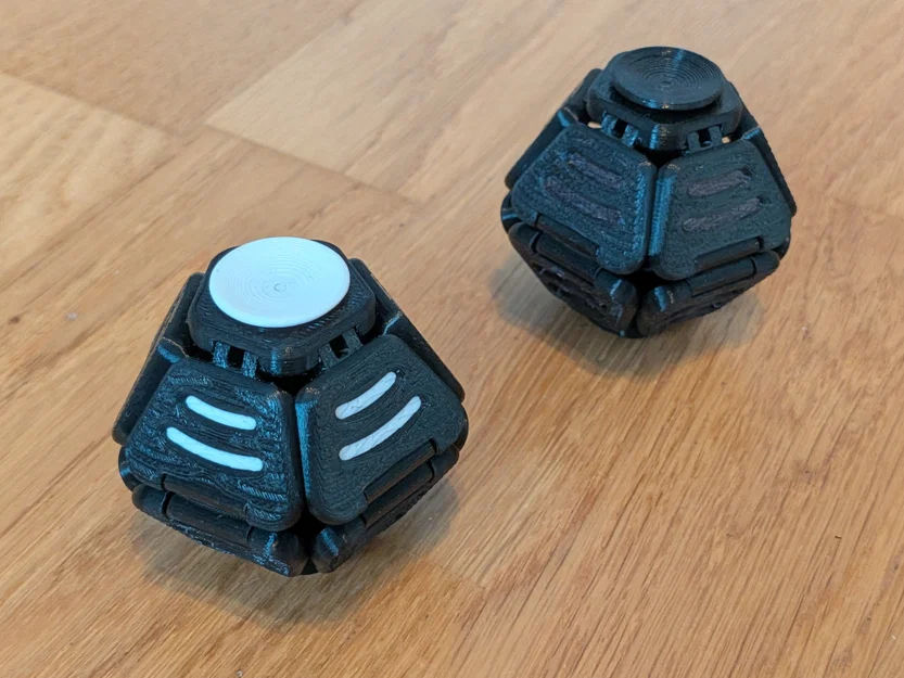 SpinSqueeze Redux - Đồ chơi Fidget độc đáo - Image 1